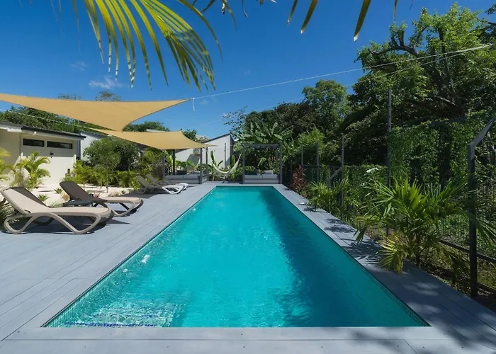 Casa Bo Jungle - Steps To - Surf Pool